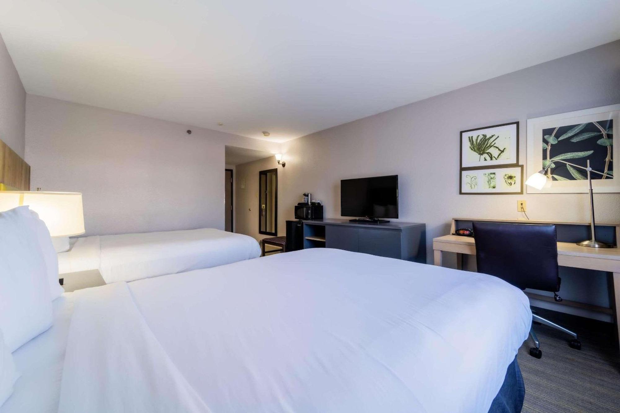 Country Inn & Suites By Radisson, Richmond I-95 South, Va Bellwood Εξωτερικό φωτογραφία